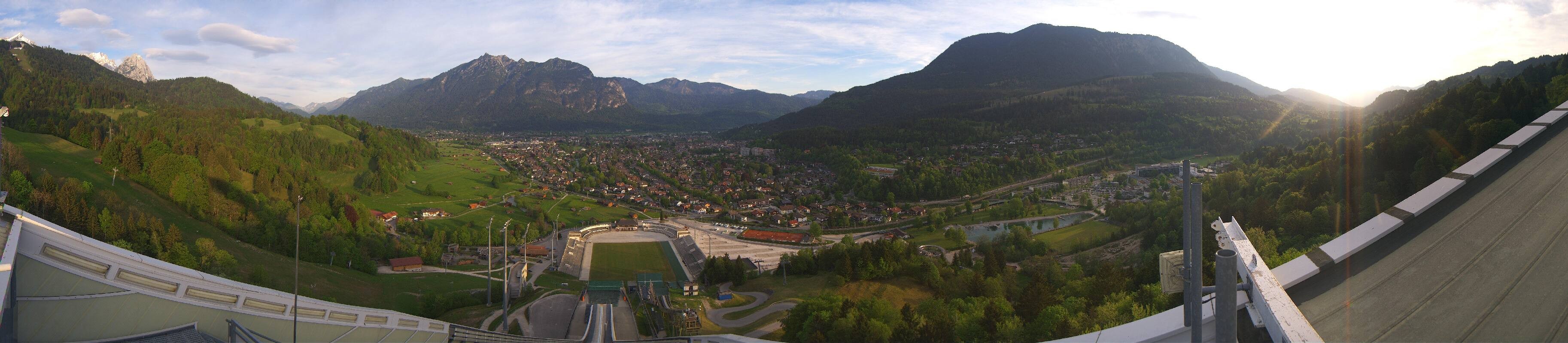 Archiv Foto Webcam Garmisch-Partenkirchen - Olympiaschanze