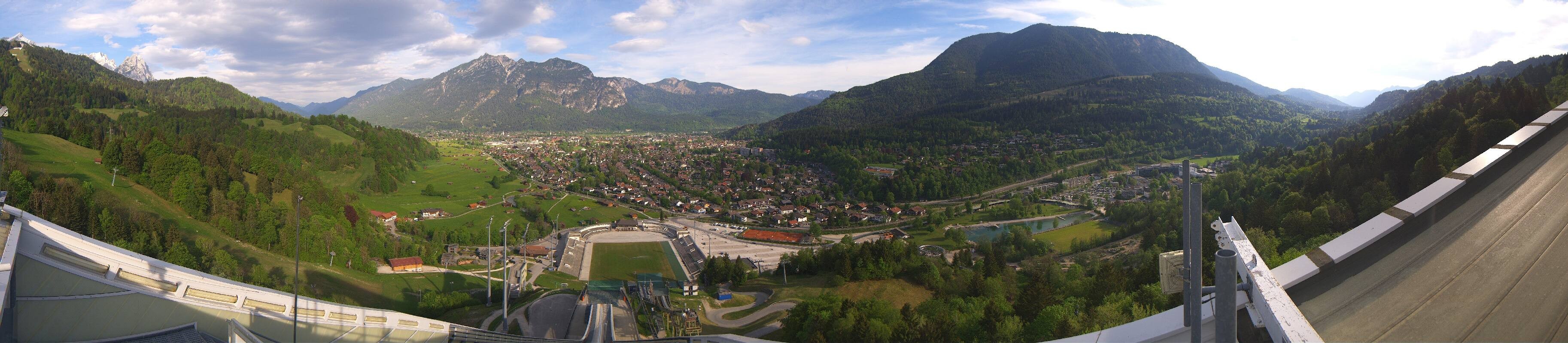 Archiv Foto Webcam Garmisch-Partenkirchen - Olympiaschanze