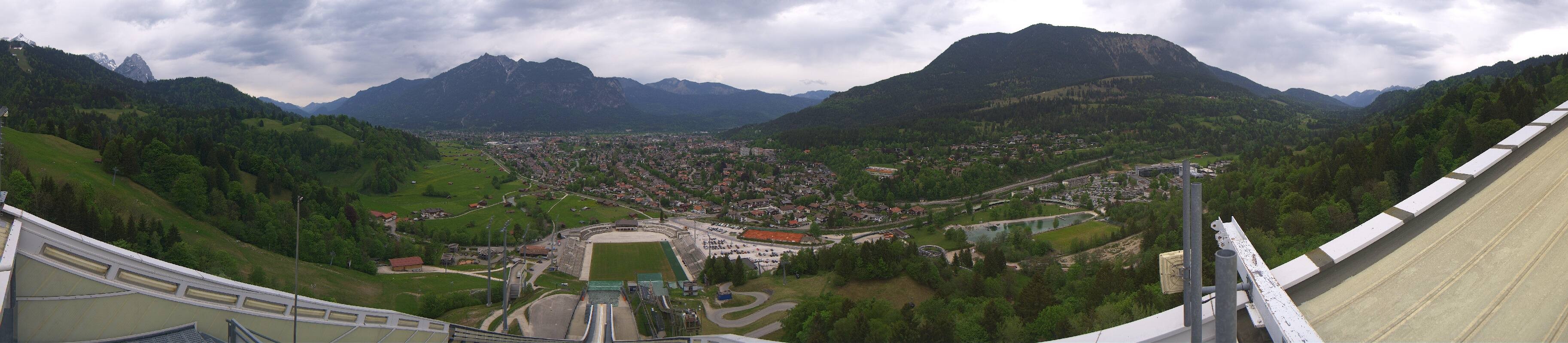 Archiv Foto Webcam Garmisch-Partenkirchen - Olympiaschanze