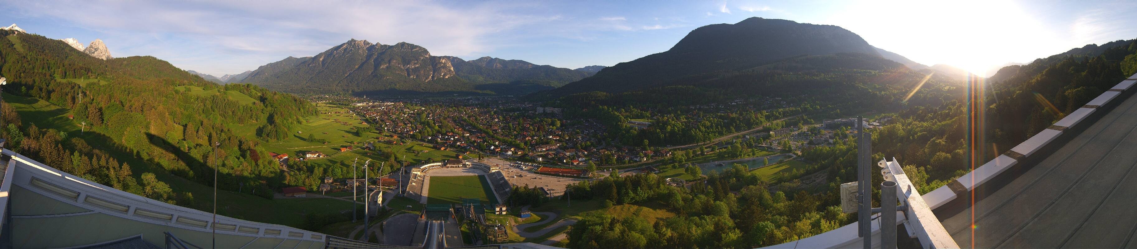 Archiv Foto Webcam Garmisch-Partenkirchen - Olympiaschanze