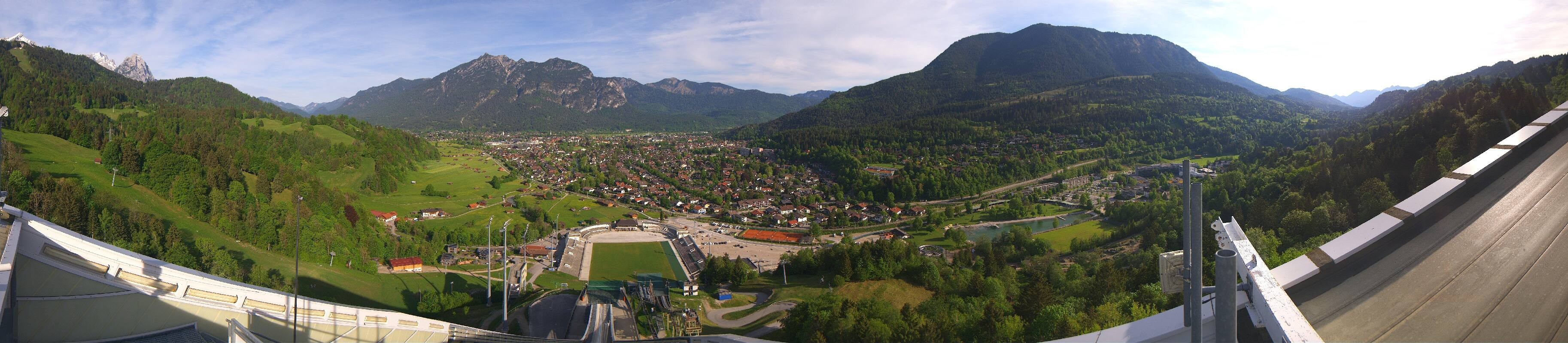 Archiv Foto Webcam Garmisch-Partenkirchen - Olympiaschanze