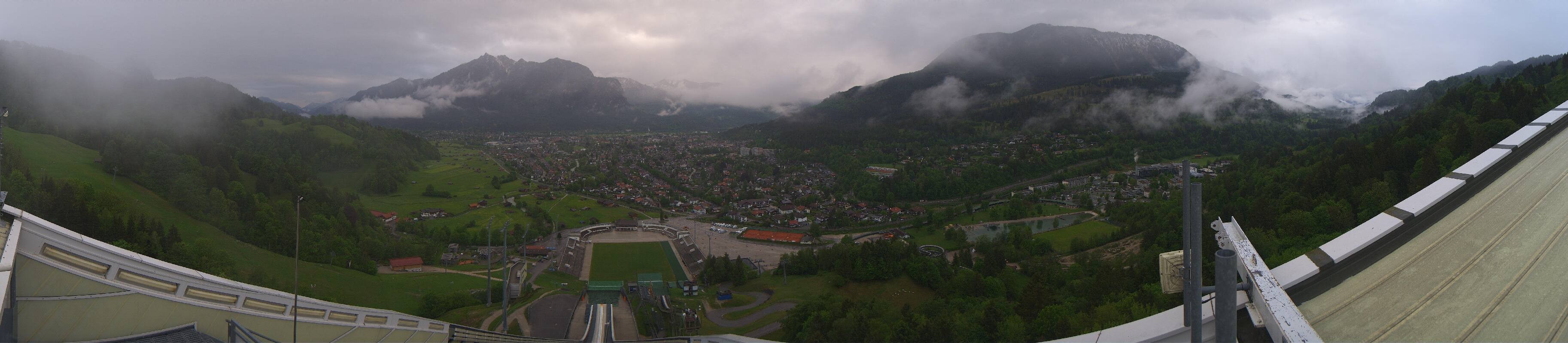 Archiv Foto Webcam Garmisch-Partenkirchen - Olympiaschanze