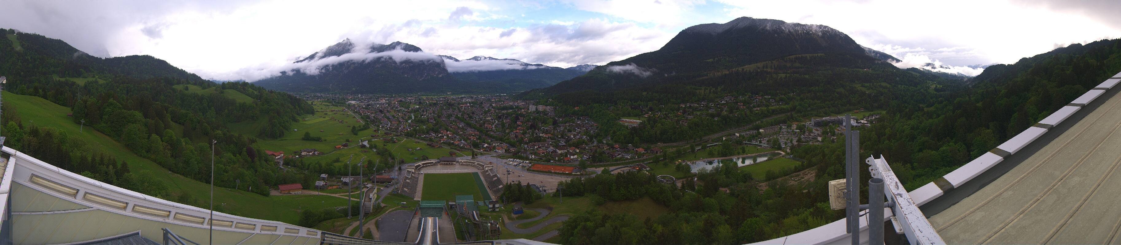 Archived image Webcam Garmisch-Partenkirchen Olympia Hill
