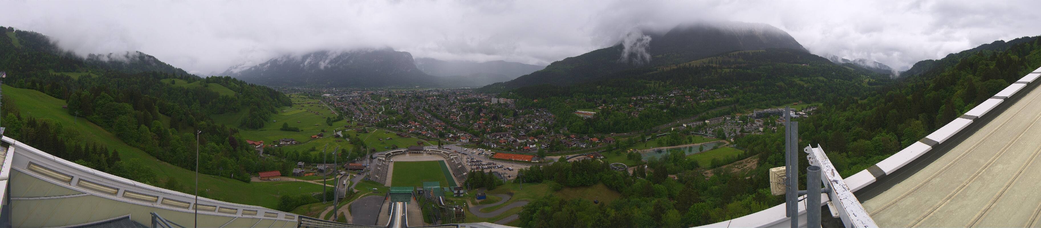 Archived image Webcam Garmisch-Partenkirchen Olympia Hill