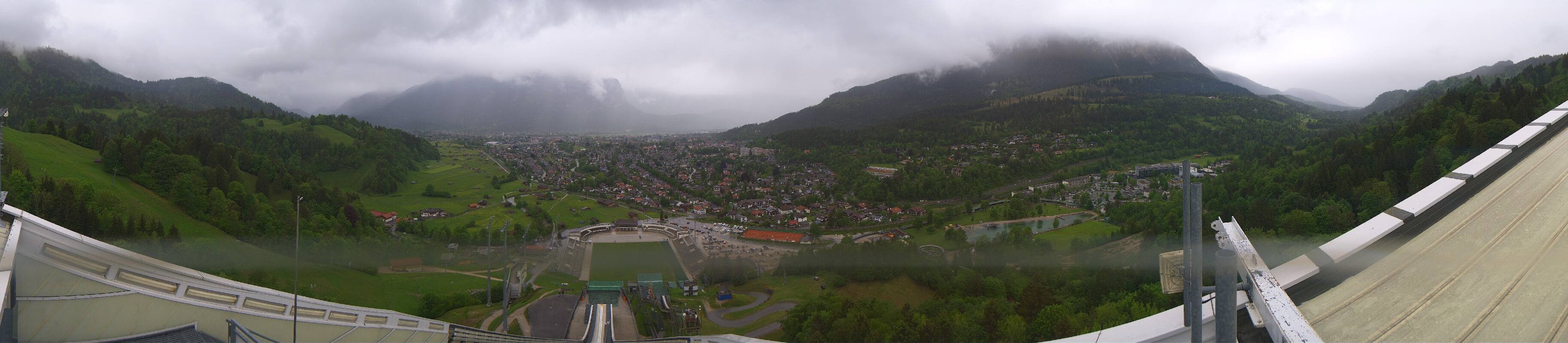 Archived image Webcam Garmisch-Partenkirchen Olympia Hill