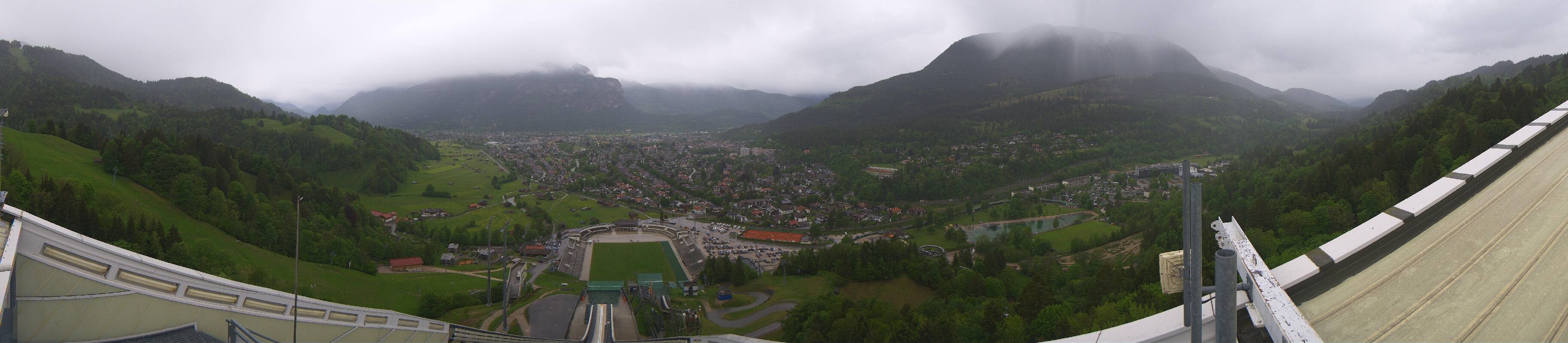 Archived image Webcam Garmisch-Partenkirchen Olympia Hill