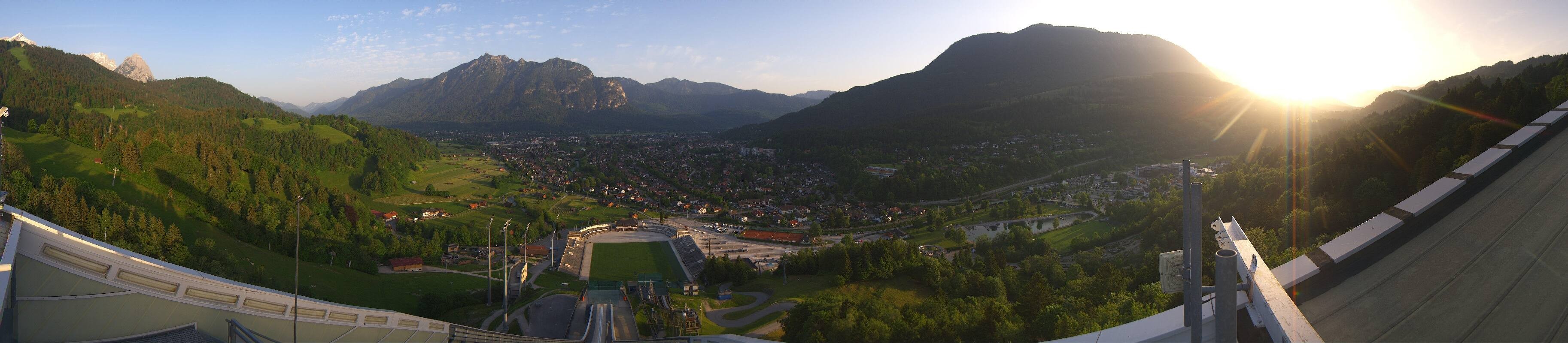 Archiv Foto Webcam Garmisch-Partenkirchen - Olympiaschanze