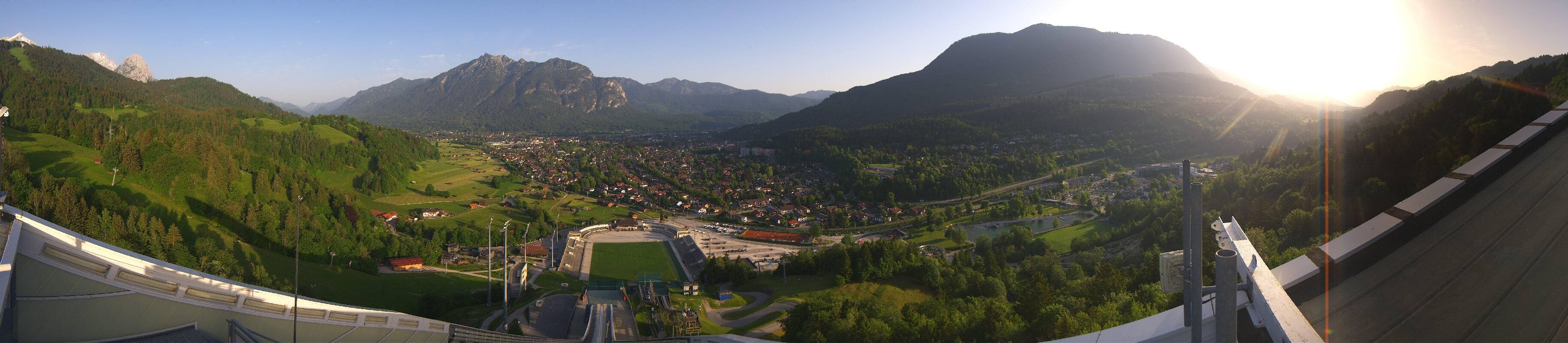 Archiv Foto Webcam Garmisch-Partenkirchen - Olympiaschanze