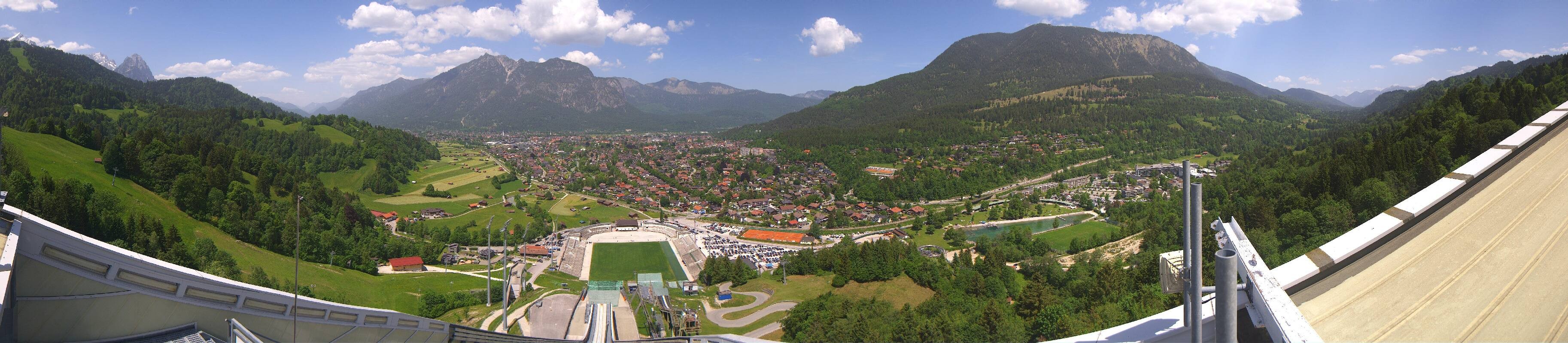 Archiv Foto Webcam Garmisch-Partenkirchen - Olympiaschanze