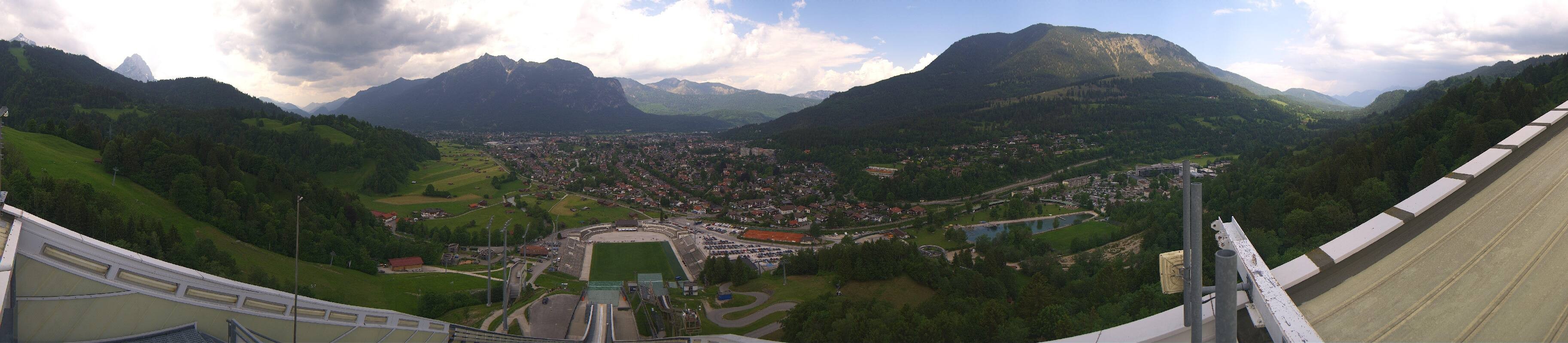 Archiv Foto Webcam Garmisch-Partenkirchen - Olympiaschanze
