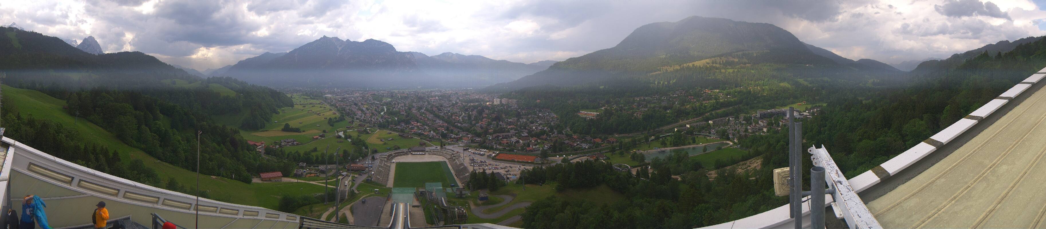 Archiv Foto Webcam Garmisch-Partenkirchen - Olympiaschanze