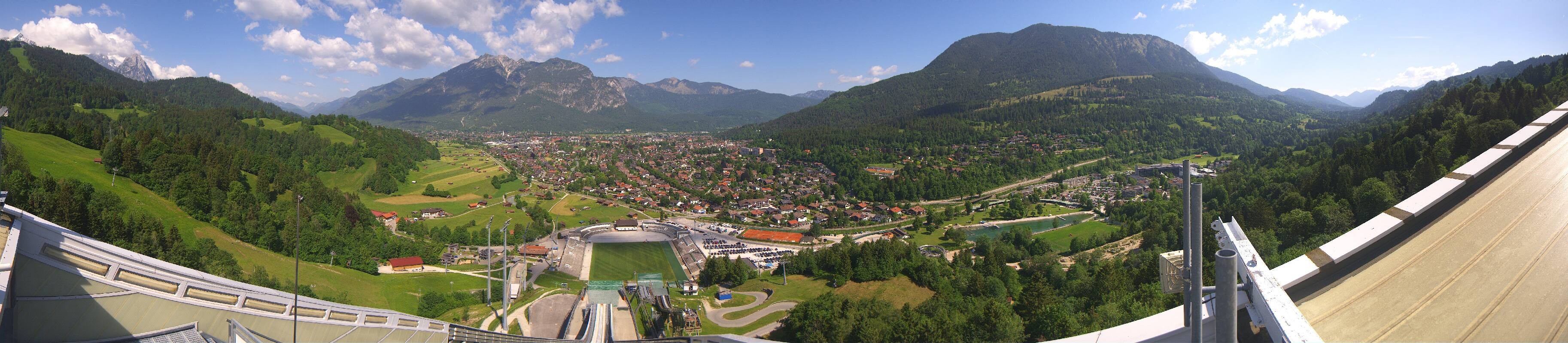 Archived image Webcam Garmisch-Partenkirchen Olympia Hill