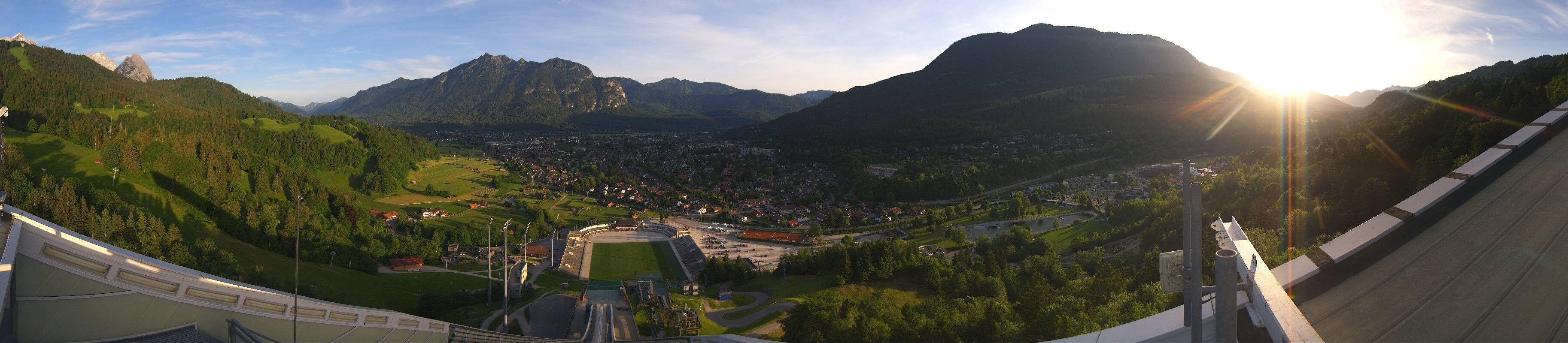 Archiv Foto Webcam Garmisch-Partenkirchen - Olympiaschanze