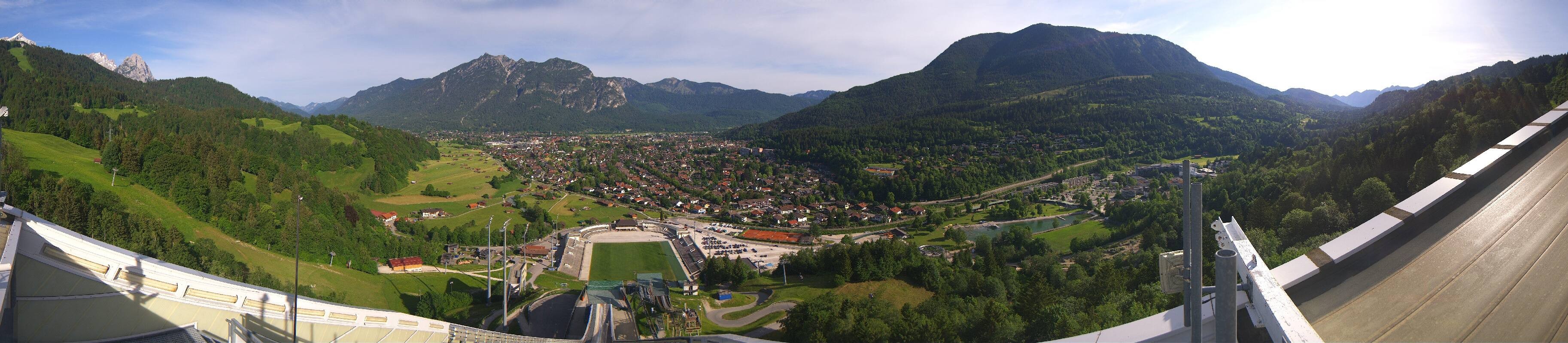 Archiv Foto Webcam Garmisch-Partenkirchen - Olympiaschanze