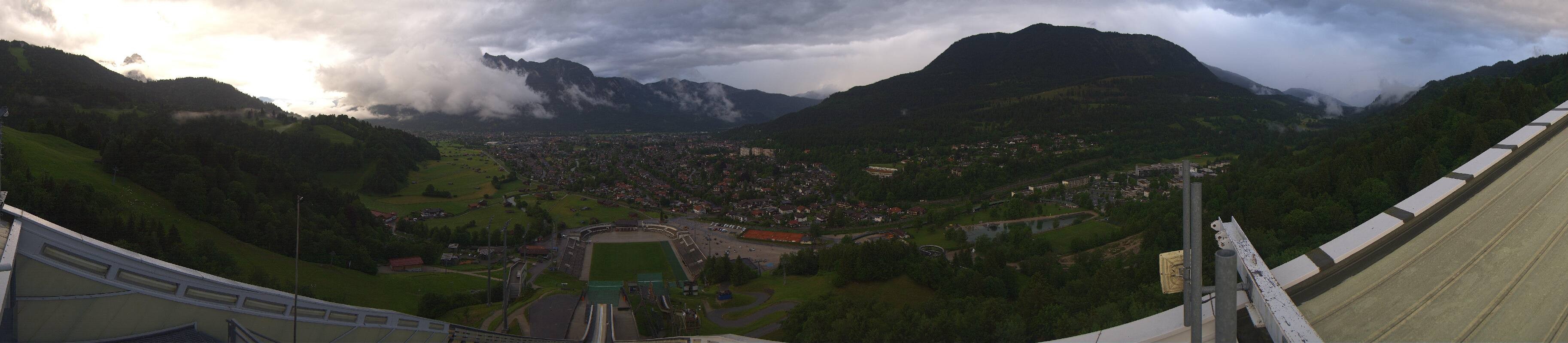 Archiv Foto Webcam Garmisch-Partenkirchen - Olympiaschanze