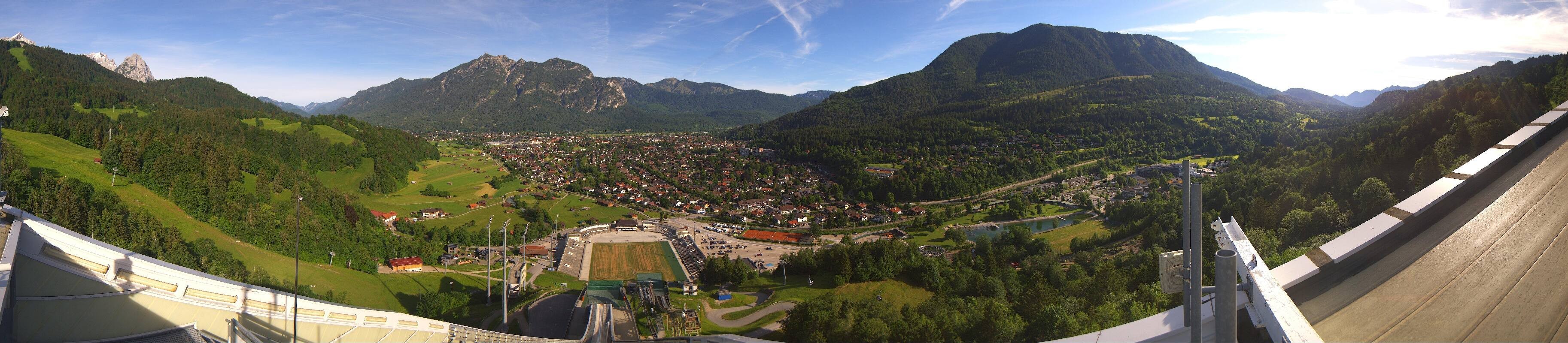 Archiv Foto Webcam Garmisch-Partenkirchen - Olympiaschanze