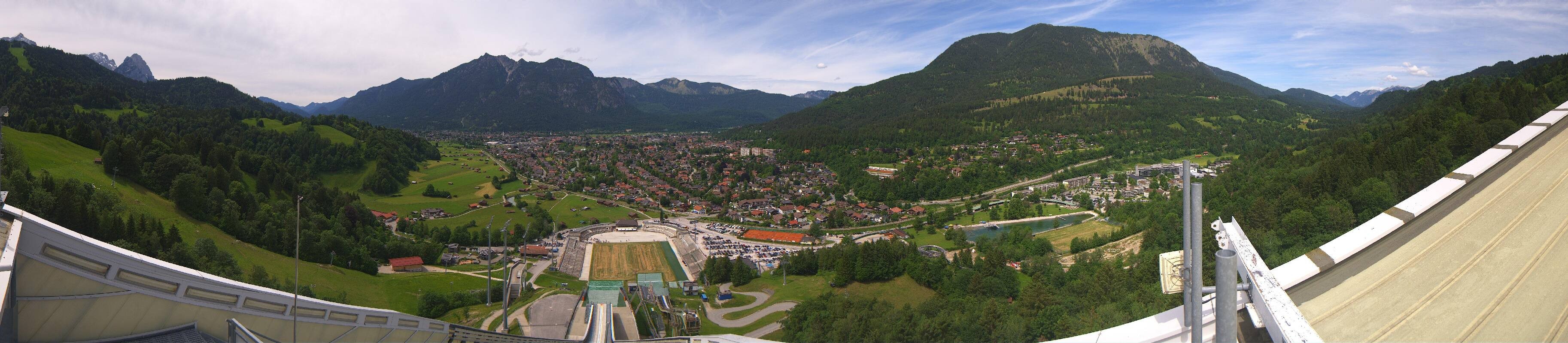 Archiv Foto Webcam Garmisch-Partenkirchen - Olympiaschanze