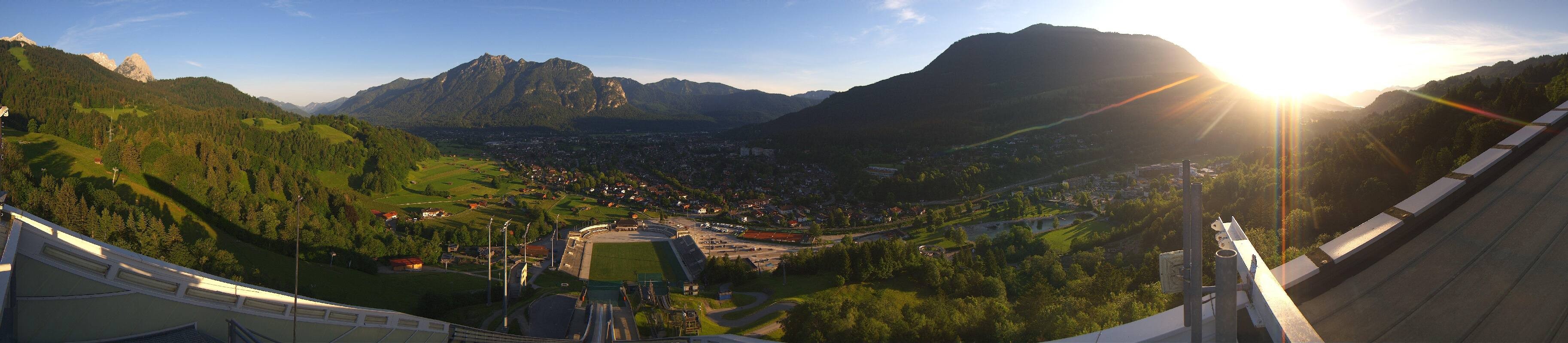 Archiv Foto Webcam Garmisch-Partenkirchen - Olympiaschanze