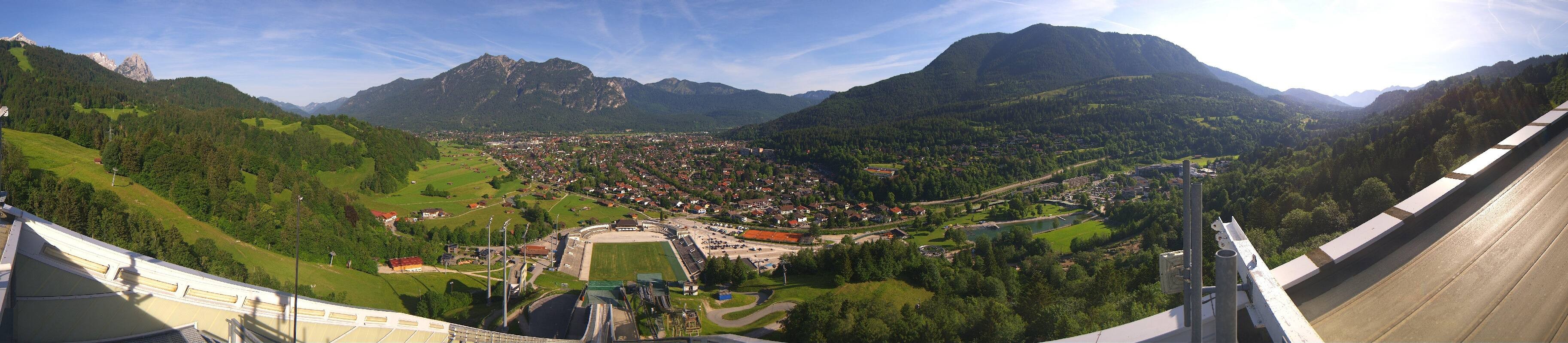 Archiv Foto Webcam Garmisch-Partenkirchen - Olympiaschanze