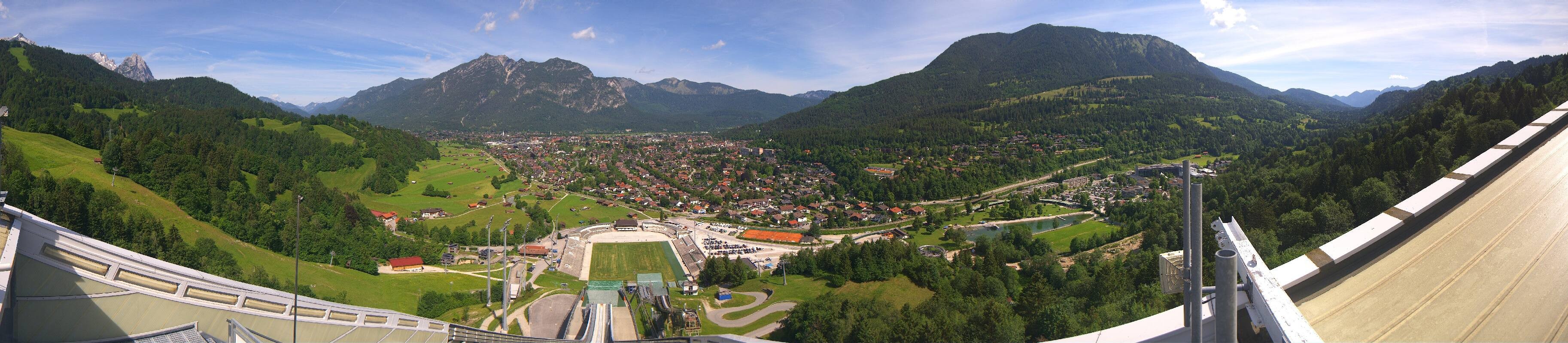 Archiv Foto Webcam Garmisch-Partenkirchen - Olympiaschanze