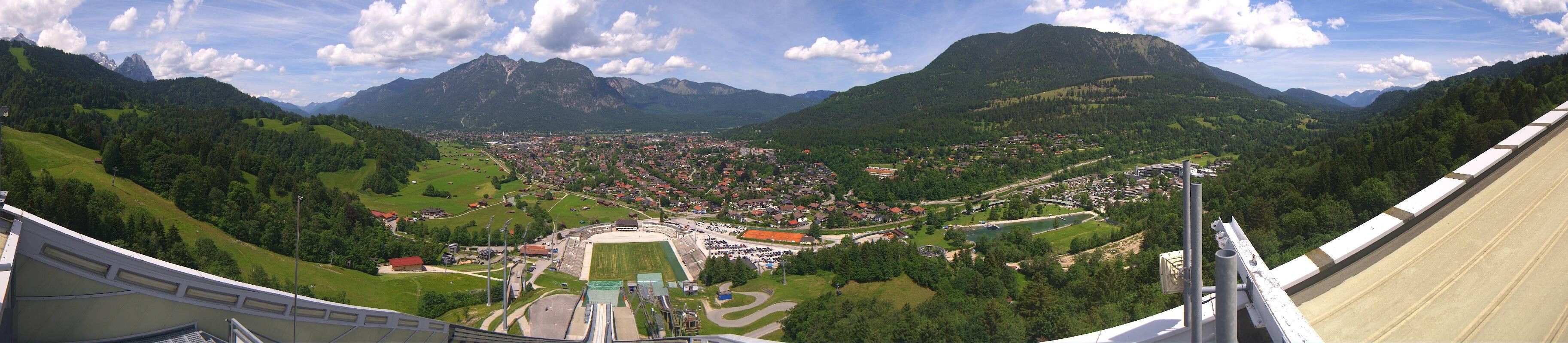 Archiv Foto Webcam Garmisch-Partenkirchen - Olympiaschanze