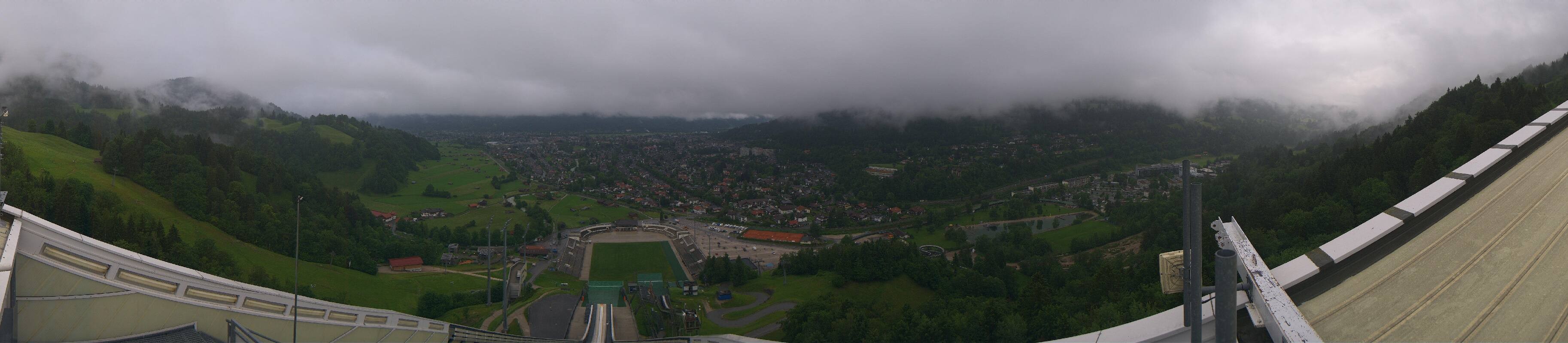 Archived image Webcam Garmisch-Partenkirchen Olympia Hill