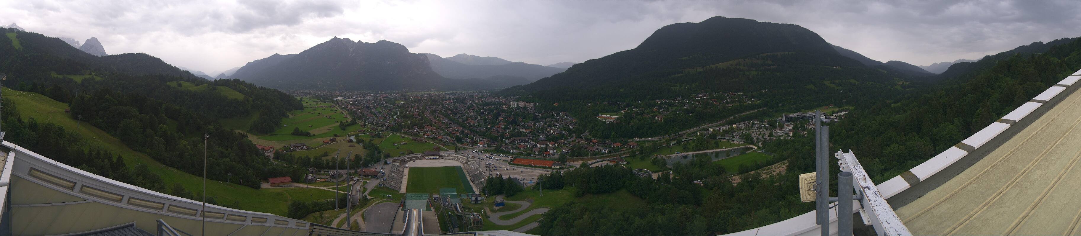 Archiv Foto Webcam Garmisch-Partenkirchen - Olympiaschanze