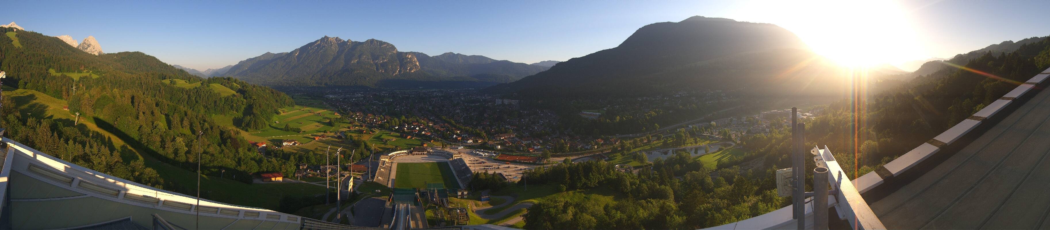 Archiv Foto Webcam Garmisch-Partenkirchen - Olympiaschanze