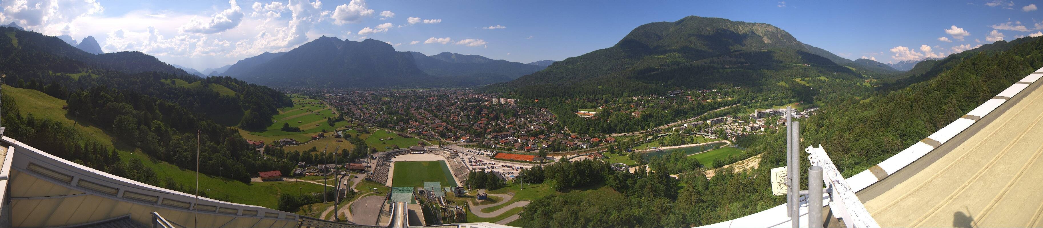 Archiv Foto Webcam Garmisch-Partenkirchen - Olympiaschanze