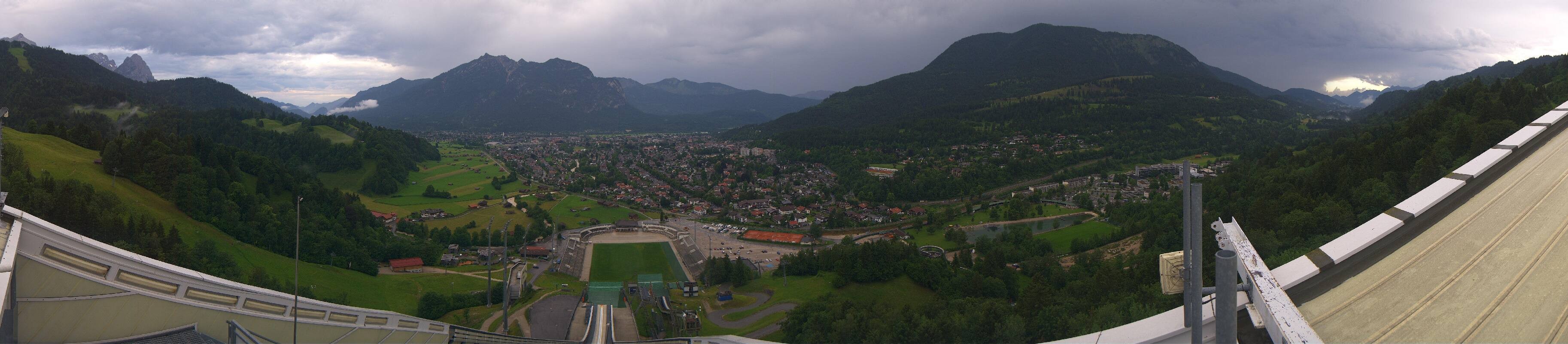 Archiv Foto Webcam Garmisch-Partenkirchen - Olympiaschanze