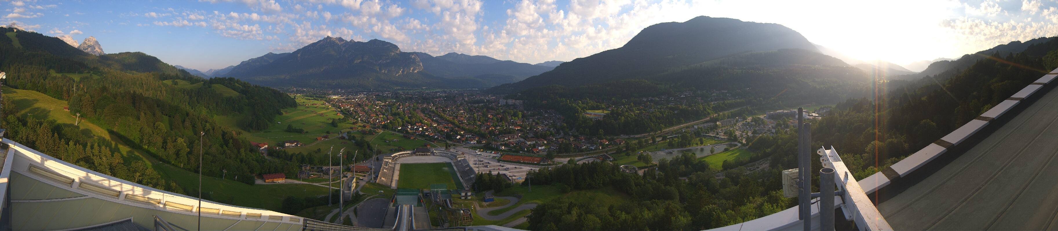 Archiv Foto Webcam Garmisch-Partenkirchen - Olympiaschanze