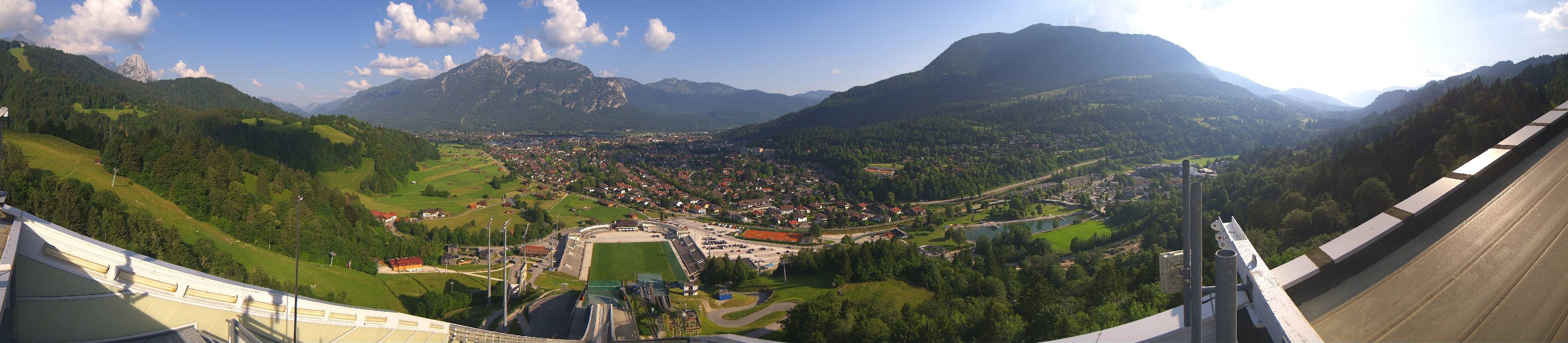 Archiv Foto Webcam Garmisch-Partenkirchen - Olympiaschanze