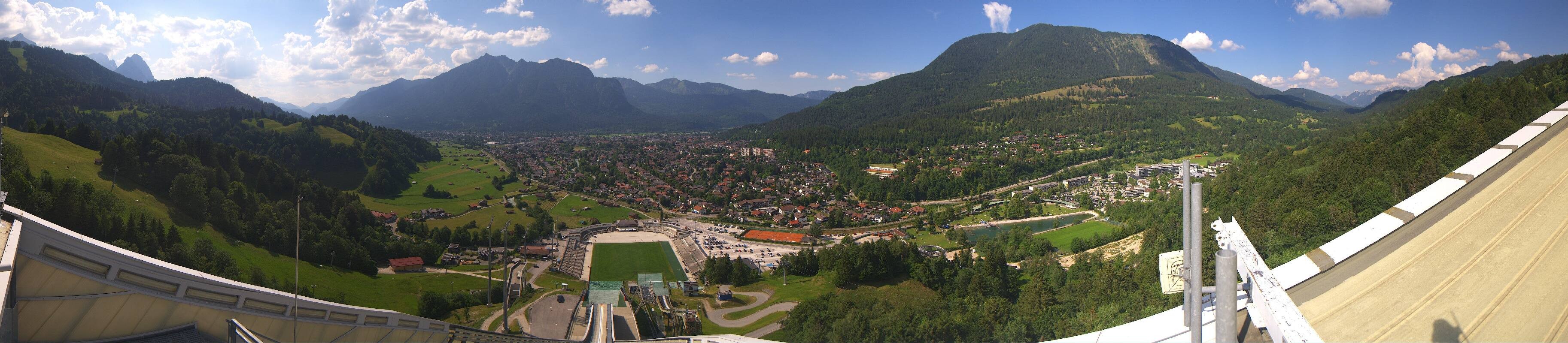 Archiv Foto Webcam Garmisch-Partenkirchen - Olympiaschanze