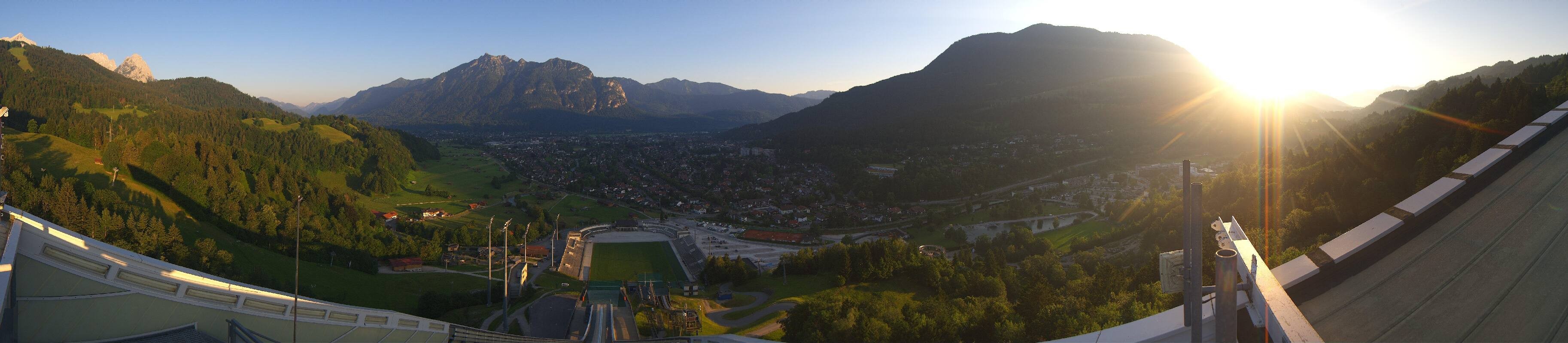 Archiv Foto Webcam Garmisch-Partenkirchen - Olympiaschanze