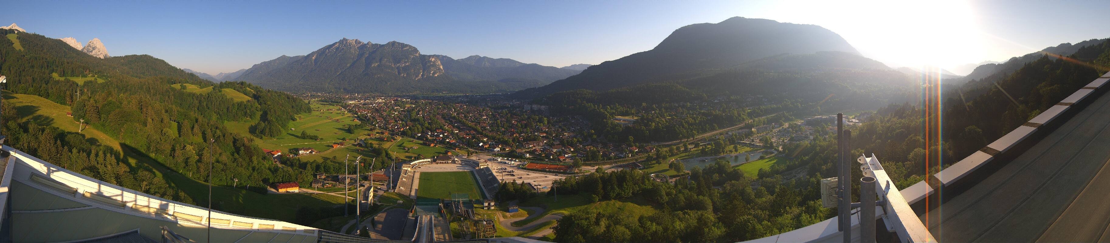 Archiv Foto Webcam Garmisch-Partenkirchen - Olympiaschanze