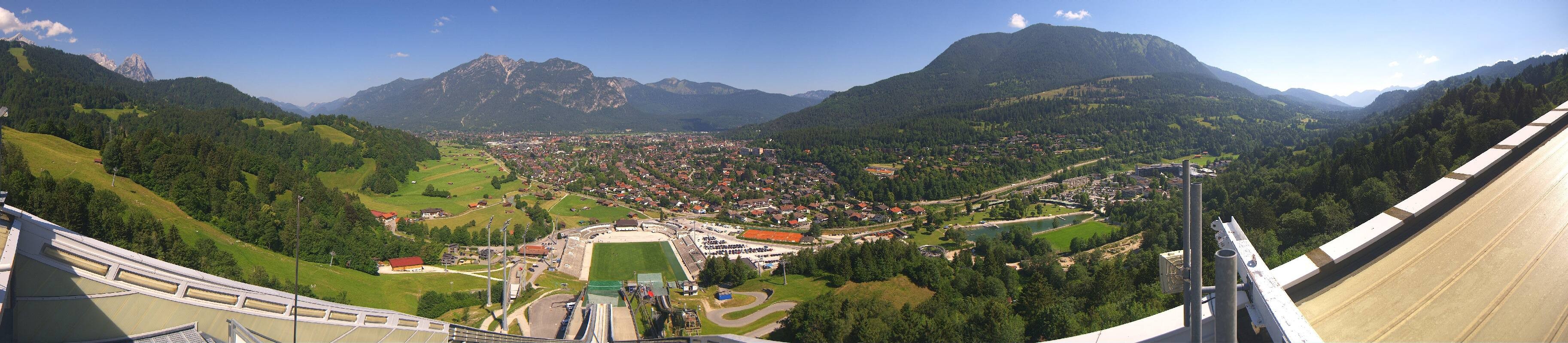 Archiv Foto Webcam Garmisch-Partenkirchen - Olympiaschanze
