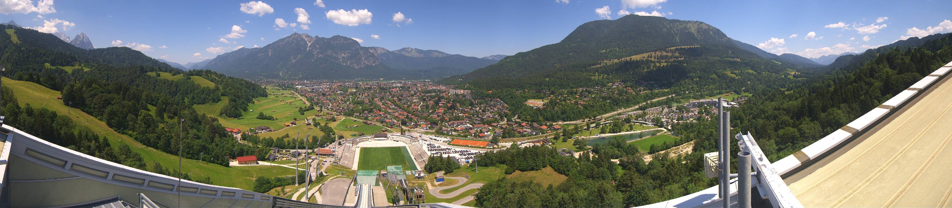 Archiv Foto Webcam Garmisch-Partenkirchen - Olympiaschanze