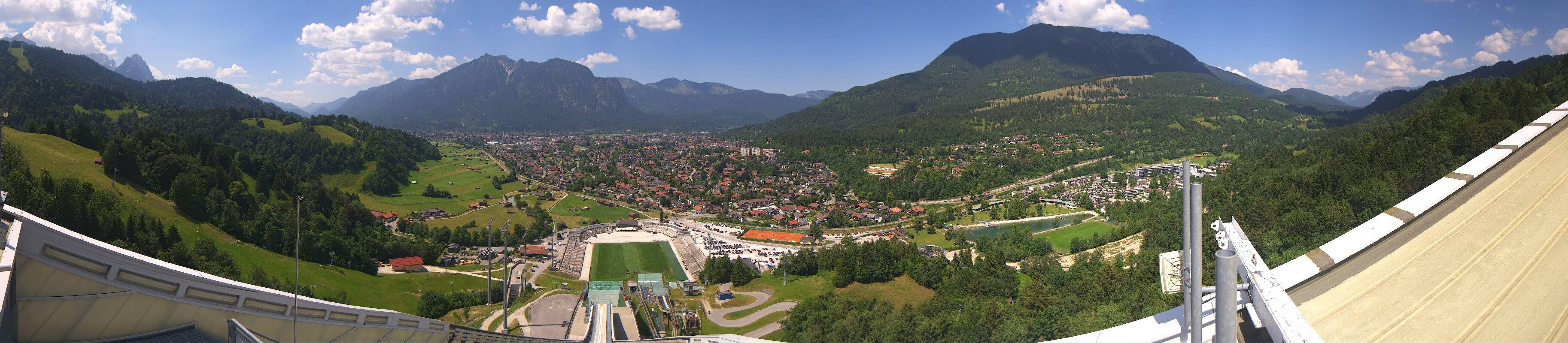 Archiv Foto Webcam Garmisch-Partenkirchen - Olympiaschanze