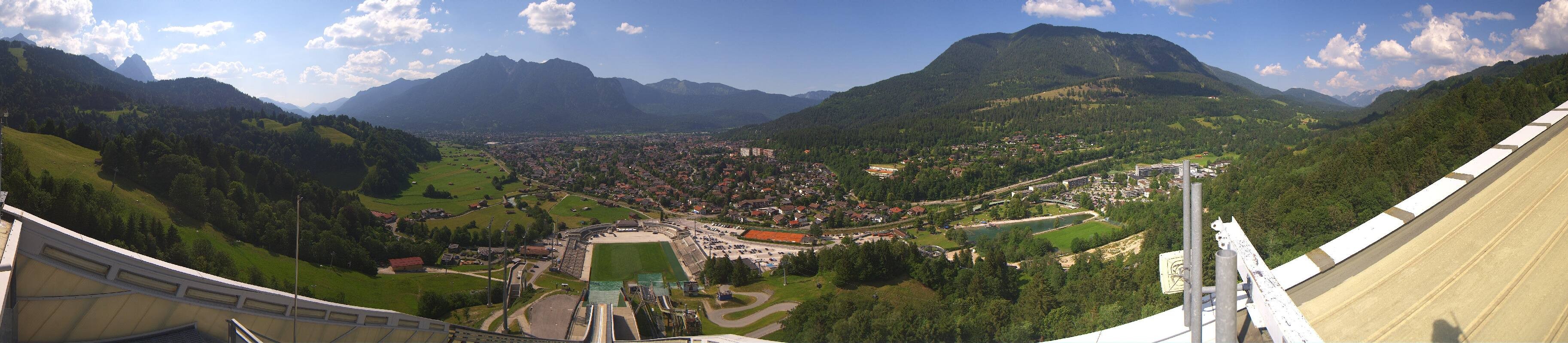 Archiv Foto Webcam Garmisch-Partenkirchen - Olympiaschanze