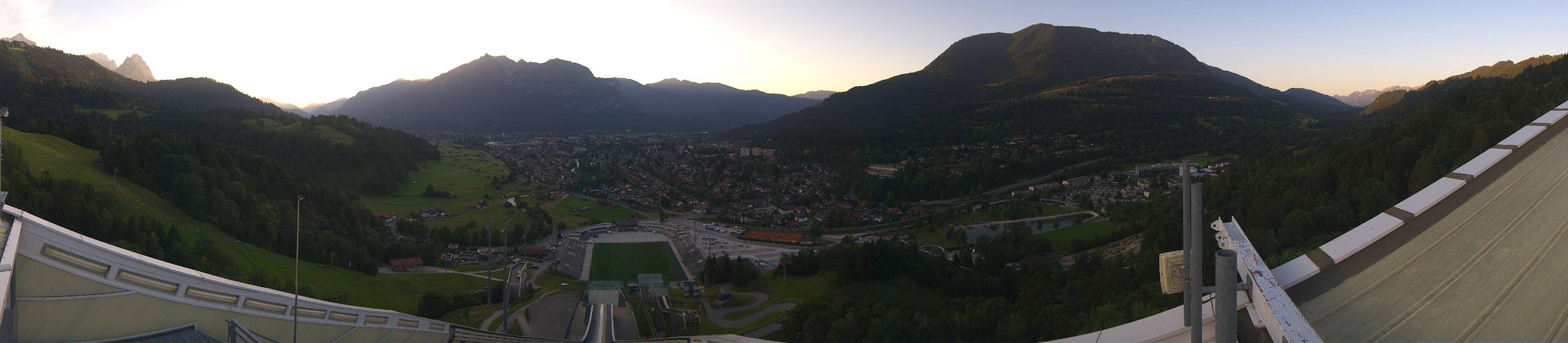 Archiv Foto Webcam Garmisch-Partenkirchen - Olympiaschanze