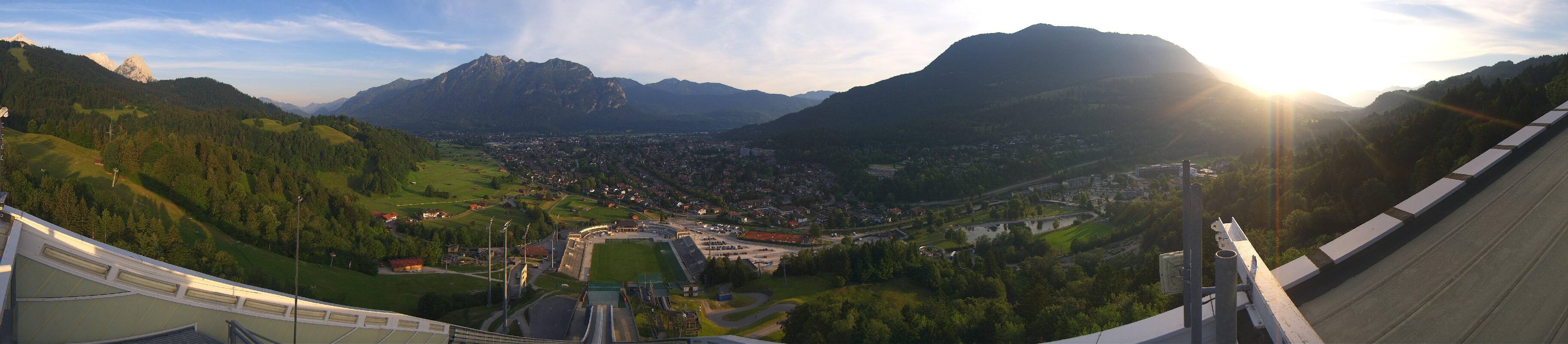 Archiv Foto Webcam Garmisch-Partenkirchen - Olympiaschanze