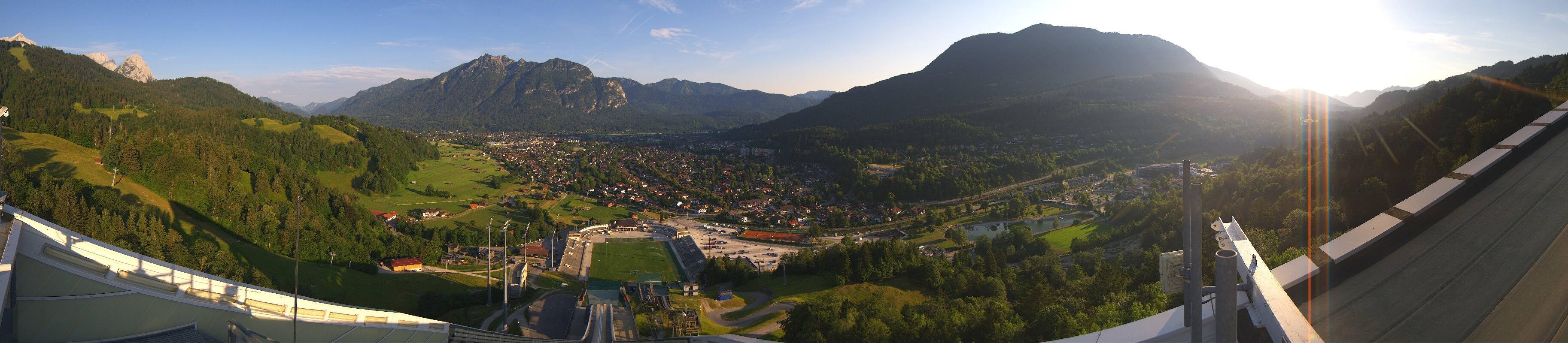 Archiv Foto Webcam Garmisch-Partenkirchen - Olympiaschanze