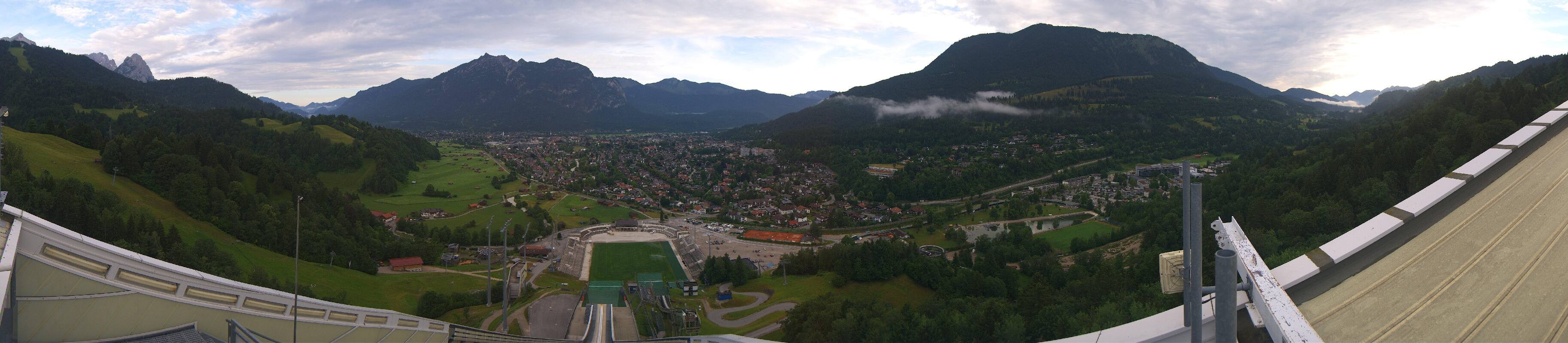 Archiv Foto Webcam Garmisch-Partenkirchen - Olympiaschanze