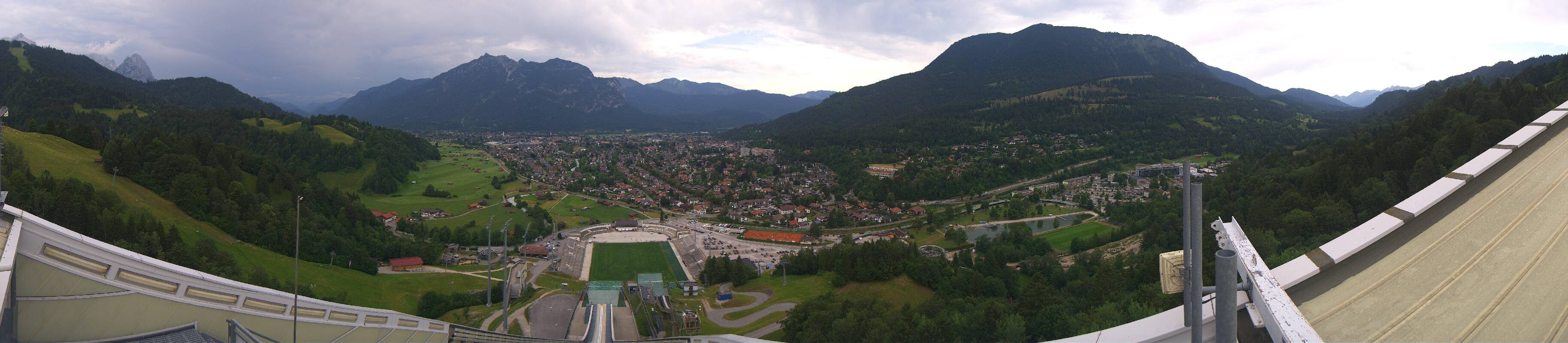 Archiv Foto Webcam Garmisch-Partenkirchen - Olympiaschanze