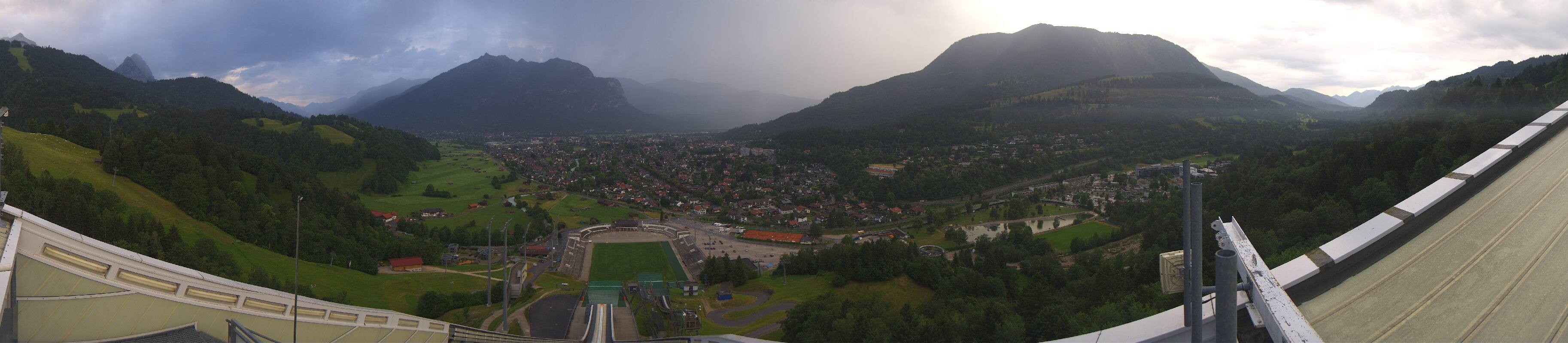 Archiv Foto Webcam Garmisch-Partenkirchen - Olympiaschanze