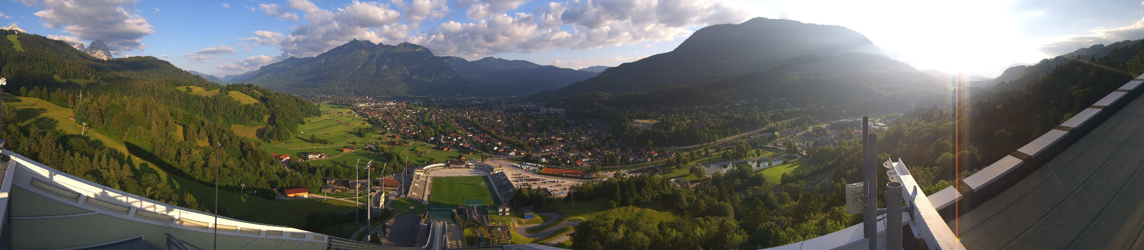 Archiv Foto Webcam Garmisch-Partenkirchen - Olympiaschanze