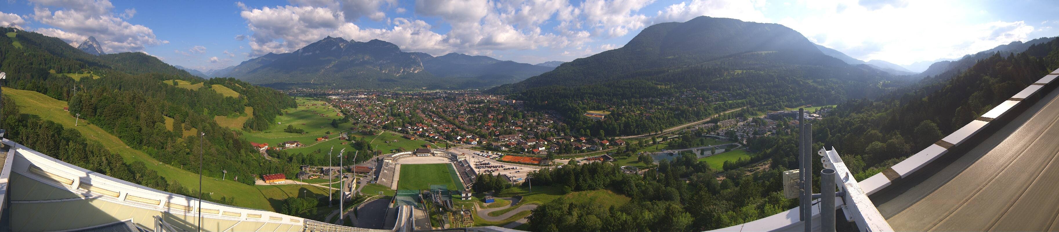 Archiv Foto Webcam Garmisch-Partenkirchen - Olympiaschanze