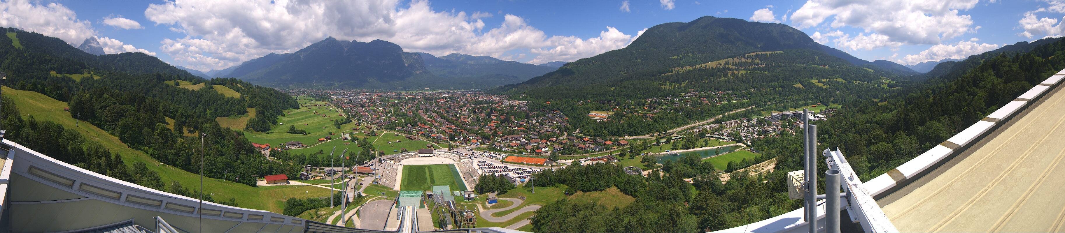 Archiv Foto Webcam Garmisch-Partenkirchen - Olympiaschanze
