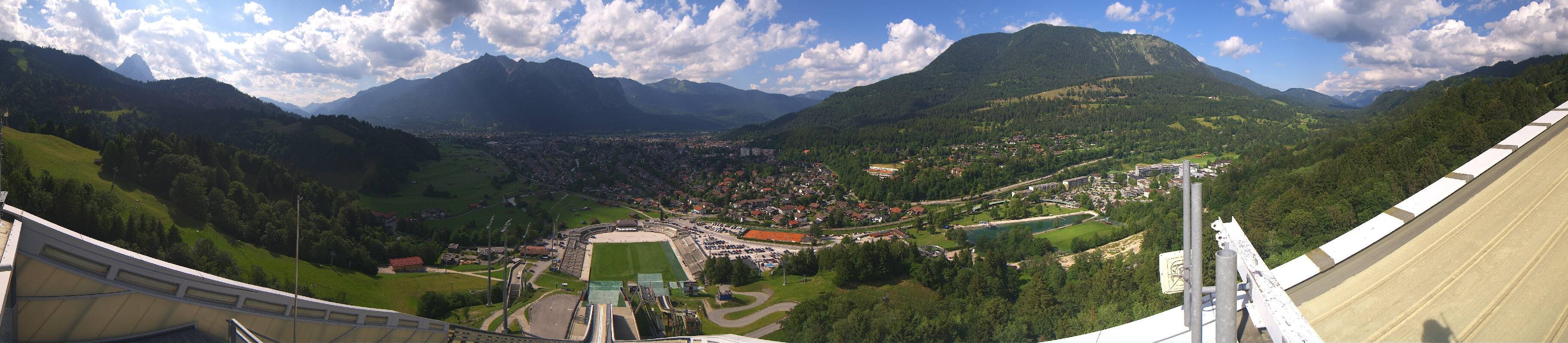 Archiv Foto Webcam Garmisch-Partenkirchen - Olympiaschanze