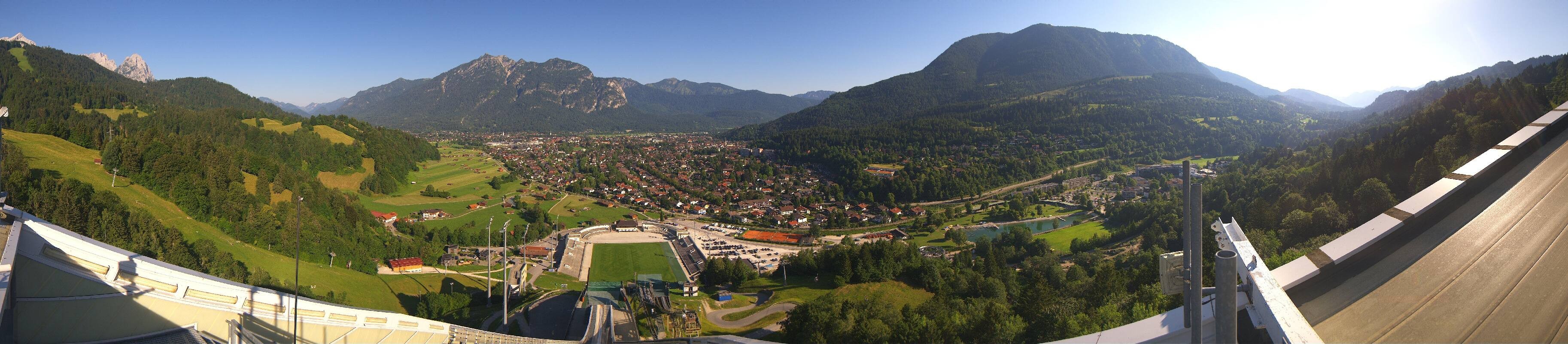 Archiv Foto Webcam Garmisch-Partenkirchen - Olympiaschanze